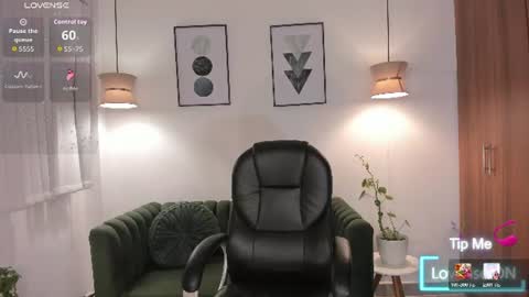  Saritaaa  online show from 07/30/26, 02:10