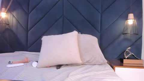 Sara  online show from 01/04/25, 09:32