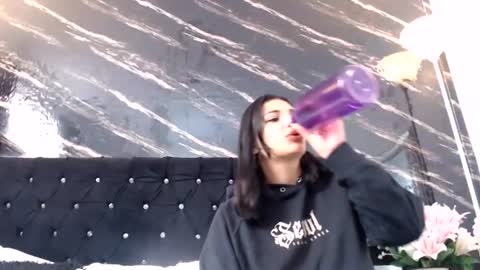 Snapshot of sarita_multisquirt chatting on 07/13/26, 04:32 Sara online show from 07/13/26, 04:32