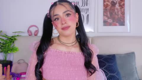 Sara online show from 05/06/26, 10:15