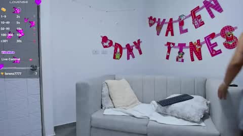 Snapshot of saritadolly_ chatting on 02/16/25, 04:20 Sara Cute online show from 02/16/25, 04:20