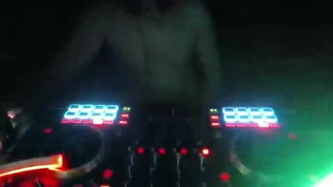 sasch1982h online show from 12/16/25, 01:43