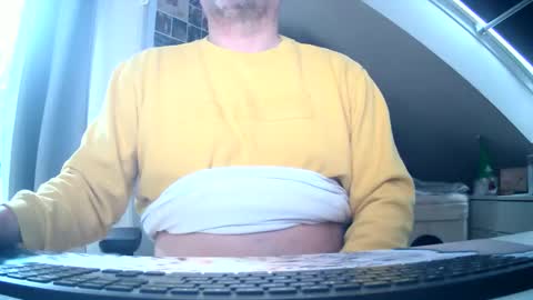 saschaalesi1976 online show from 02/15/25, 02:22