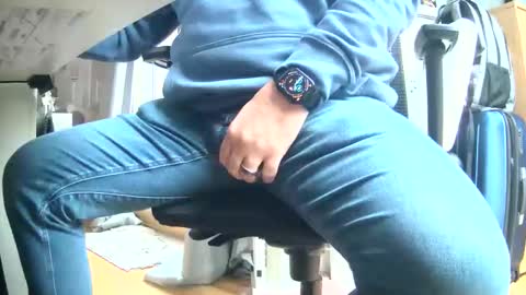 saschaalesi1976 online show from 11/16/25, 12:44