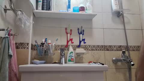 Snapshot of sasha999111 chatting on 01/11/25, 10:19 Eldak23 online show from 01/11/25, 10:19