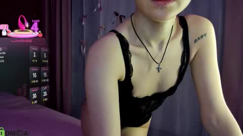 Snapshot of sasha__meow chatting on 02/17/26, 01:46 sasha meow online show from 02/17/26, 01:46