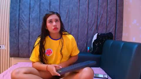 sasha_and_lia online show from 06/27/26, 01:28