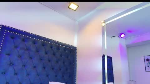 Sasha online show from 03/05/25, 03:40