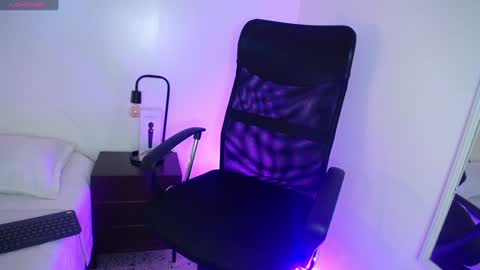 Sasha Brattz online show from 12/28/24, 07:55