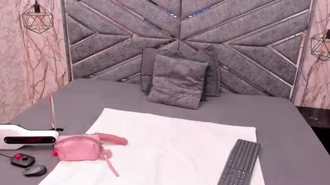 Sasha  online show from 03/16/26, 07:40