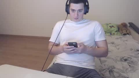 sasha_calvin online show from 11/25/25, 08:09