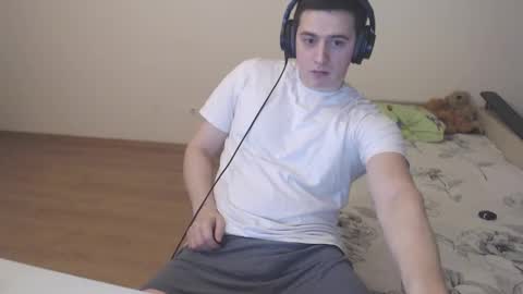 sasha_calvin online show from 12/18/25, 04:46