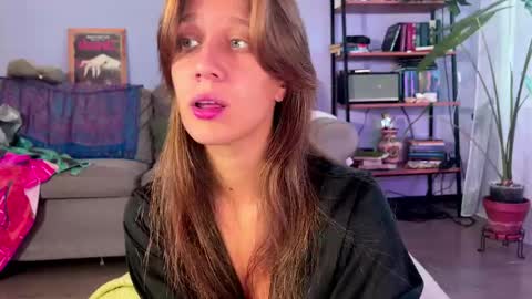 Snapshot of sasha_moormeoow chatting on 09/11/25, 06:35 Alexandra Sasha in short online show from 09/11/25, 06:35