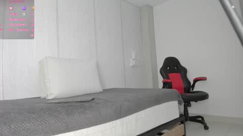 Sasha  online show from 12/22/25, 04:09