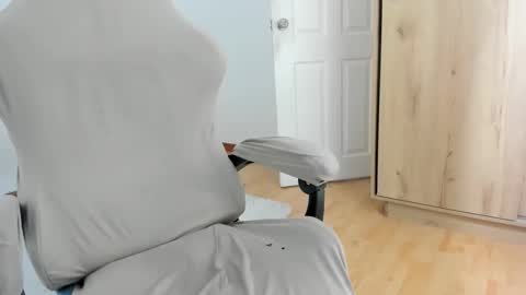 Sasha Sweet online show from 12/16/25, 02:27