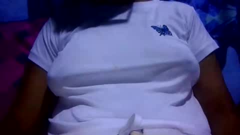 sasha_unlimtd online show from 06/06/26, 12:16