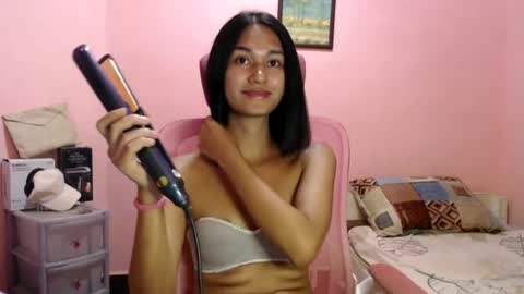 Snapshot of sashafuckss chatting on 06/22/26, 12:57 Call Me Sasha online show from 06/22/26, 12:57