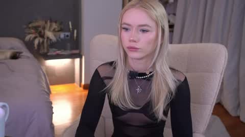 sashalore online show from 04/13/26, 02:28