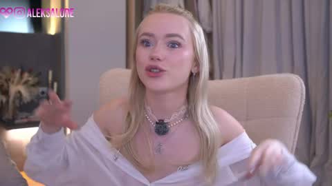 sashalore online show from 04/18/26, 02:37