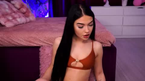 Sasha online show from 04/11/26, 05:01