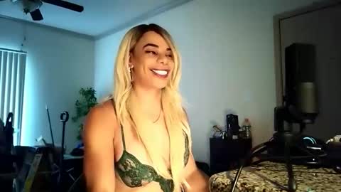 MISTRESS STROKES online show from 03/06/26, 10:06