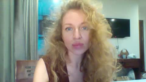 Sasha online show from 12/19/25, 09:16