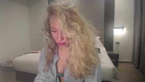 Sasha online show from 03/04/26, 04:40