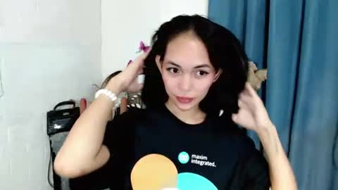 Sashi online show from 10/30/25, 04:41