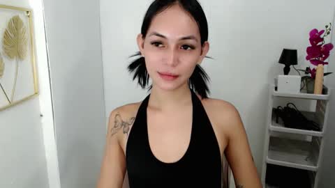 Sashi online show from 12/03/25, 09:46