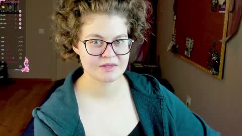 Snapshot of sashy_way chatting on 12/04/24, 10:08 .Alexandra online show from 12/04/24, 10:08