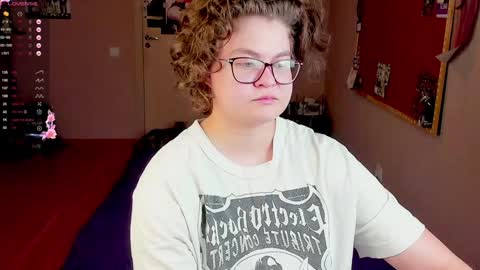 Snapshot of sashy_way chatting on 01/23/25, 01:02 .Alexandra online show from 01/23/25, 01:02