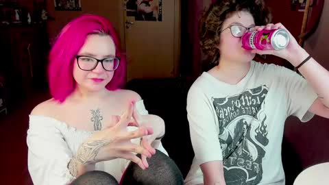 Snapshot of sashy_way chatting on 01/25/25, 11:13 .Alexandra online show from 01/25/25, 11:13