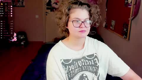 Snapshot of sashy_way chatting on 01/25/25, 05:40 .Alexandra online show from 01/25/25, 05:40