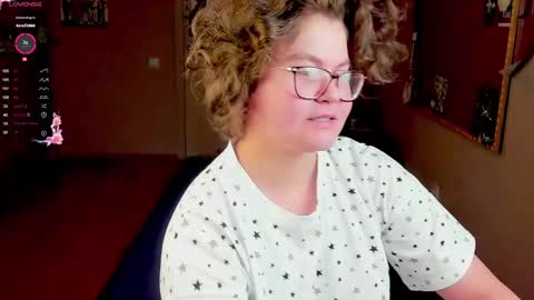 Snapshot of sashy_way chatting on 02/11/25, 02:46 .Alexandra online show from 02/11/25, 02:46