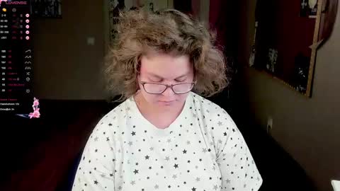 Snapshot of sashy_way chatting on 02/13/25, 06:38 .Alexandra online show from 02/13/25, 06:38