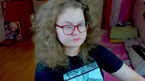 Snapshot of sashy_way chatting on 06/27/26, 10:04 .Alexandra online show from 06/27/26, 10:04