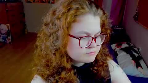 Snapshot of sashy_way chatting on 07/20/26, 07:05 .Alexandra online show from 07/20/26, 07:05