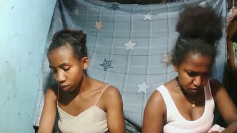 sasivia08 online show from 04/12/26, 09:20