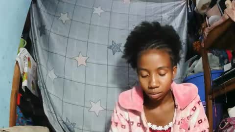 sasivia08 online show from 04/21/26, 03:28