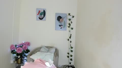 Snapshot of saski_martell chatting on 02/23/26, 03:37 saski martell online show from 02/23/26, 03:37