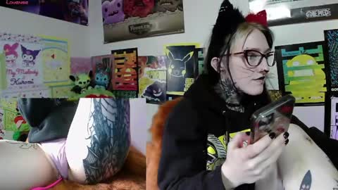 Ivy online show from 04/30/26, 04:02