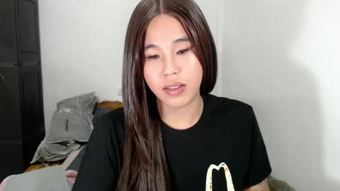 Snapshot of sassy_jane chatting on 02/04/25, 04:59 Jane online show from 02/04/25, 04:59