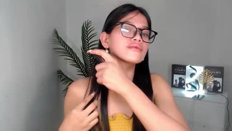 sassy_monie online show from 01/26/25, 06:28