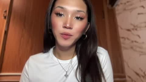 Sassygirl online show from 05/05/26, 01:13