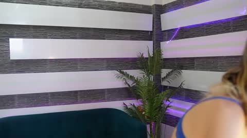 Snapshot of sassyivana chatting on 06/25/26, 11:59 SassyIvana online show from 06/25/26, 11:59