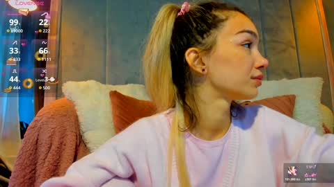 sassyt33n online show from 12/19/25, 06:53