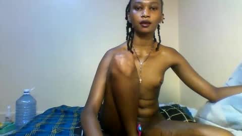 Snapshot of sasy_tina chatting on 02/13/26, 12:45 Tina online show from 02/13/26, 12:45