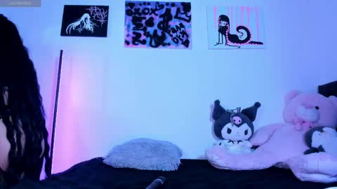    im expecting 300 thumbs up on my altar online show from 05/14/26, 11:22