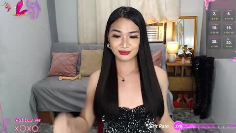 Snapshot of satiable_sashax chatting on 01/22/25, 10:50 Sasha online show from 01/22/25, 10:50