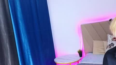 Kati online show from 06/19/26, 09:40